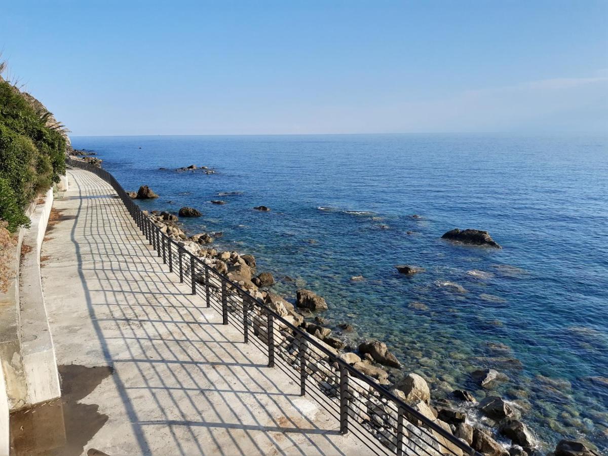 House Libeccio By Holiday World Moneglia Buitenkant foto